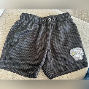 GOAT USA Youth Shorts, size large